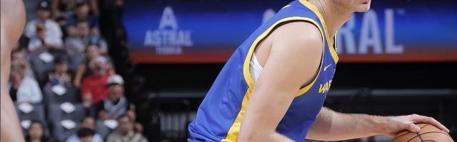 开云-不是后卫！勇士签2米13中锋 G联赛篮板王驰援库里